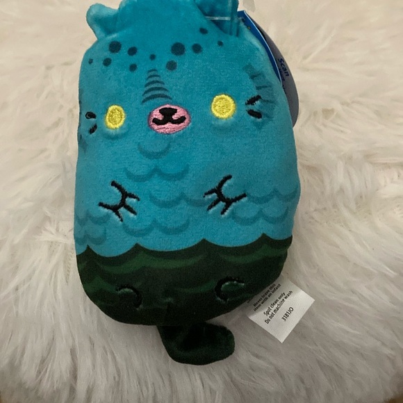 BRAND NEW STUFF ANIMAL! NWT! SMOKE FREE HOME! - Picture 2 of 4